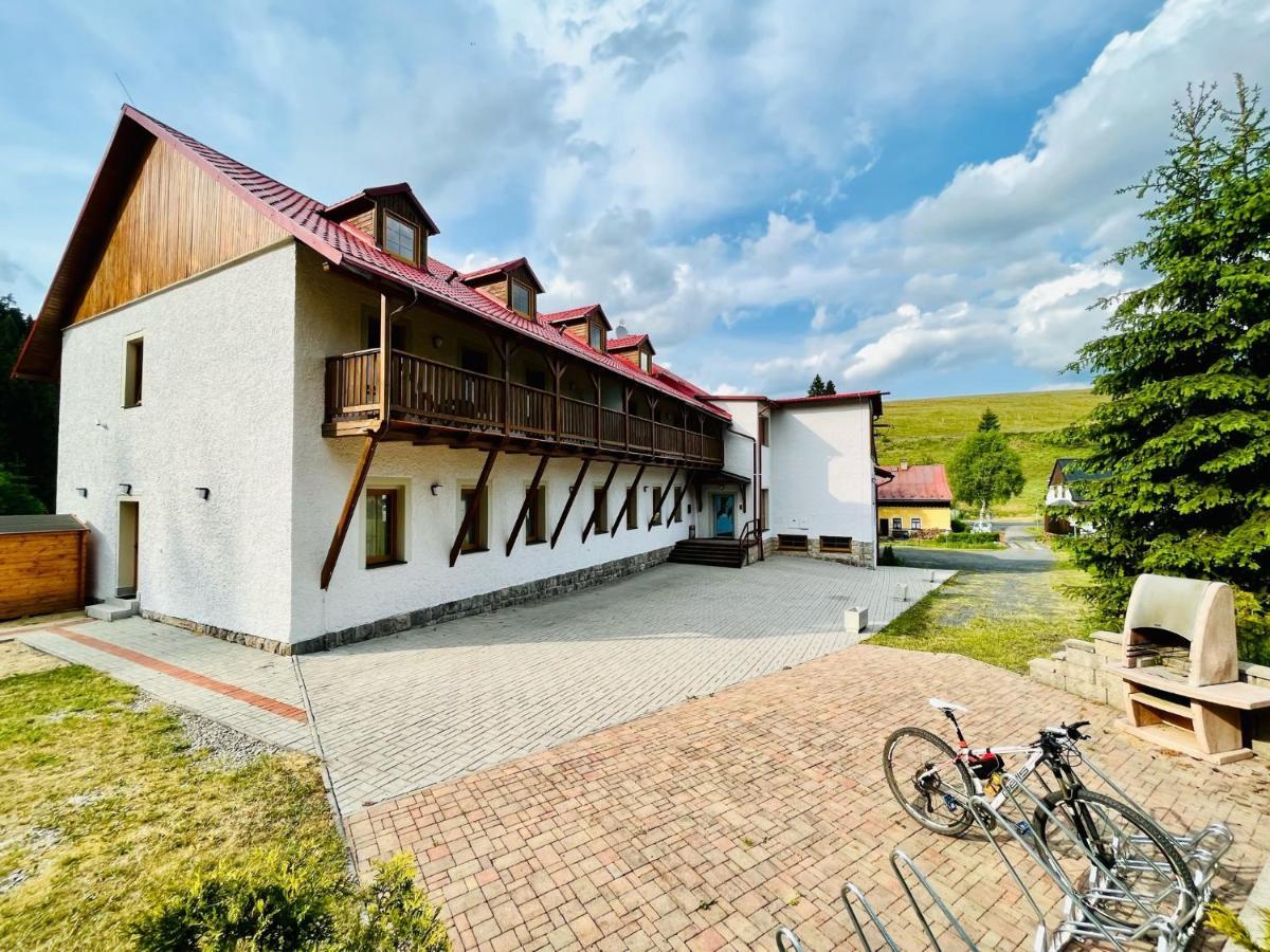 Apartman Ela Горни-Блатна Экстерьер фото