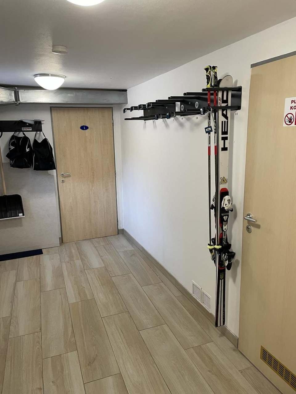 Apartman Ela Горни-Блатна Экстерьер фото